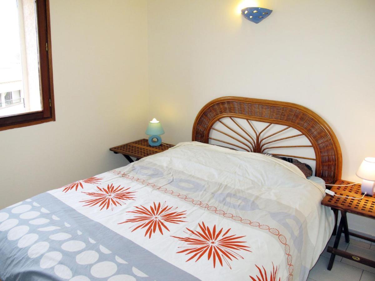 Apartment Residence De La Plage - Iru151 By Interhome LʼÎle-Rousse Екстериор снимка